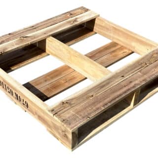 Balkpallet met 3 balken 76x76cm, gebruikt, onderkant