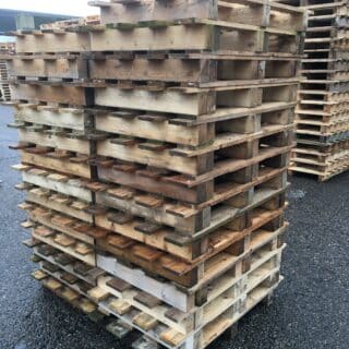 balkpallet 64x100cm met vleugel gebruikt