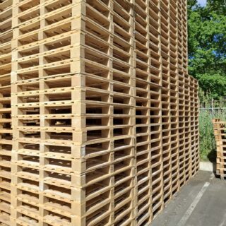 101005 - Blokpallet omlopend halfzwaar 114x120cm, gebruikt