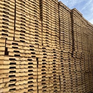 WEB-STAB-045 - 122x107cm balkpallet met vleugel HT behandeld, gebruikt (3)