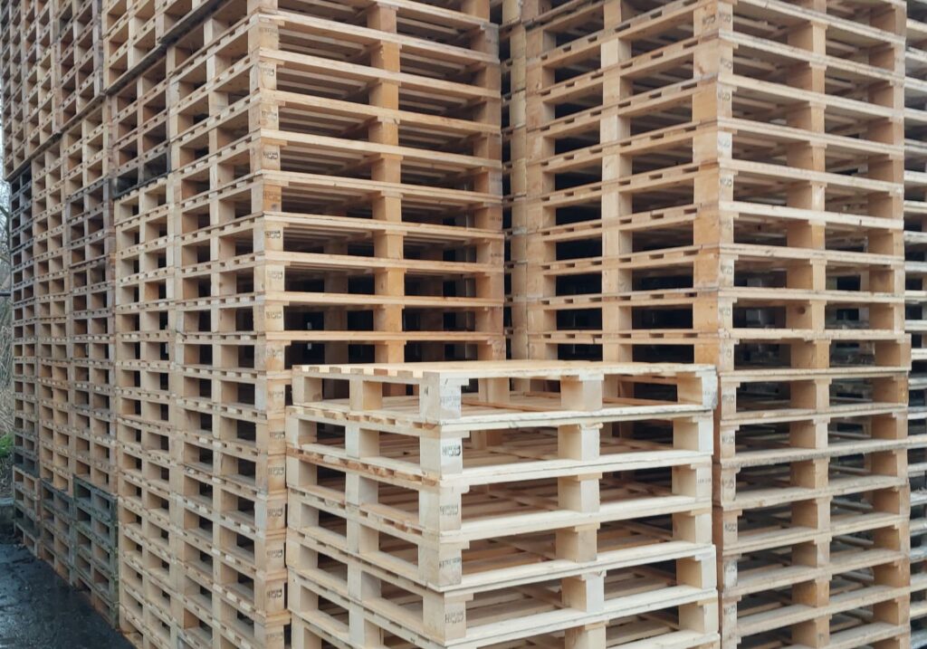 Blokpallet omlopend 113x114cm, nieuw