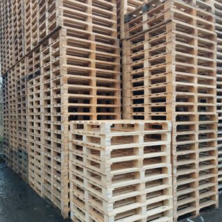 Blokpallet omlopend 113x114cm, nieuw